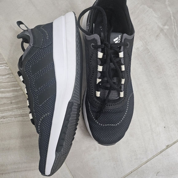 Adidas Women's Fukasa Runinning Shoes Black/White IF2816 - Picture 3 of 8